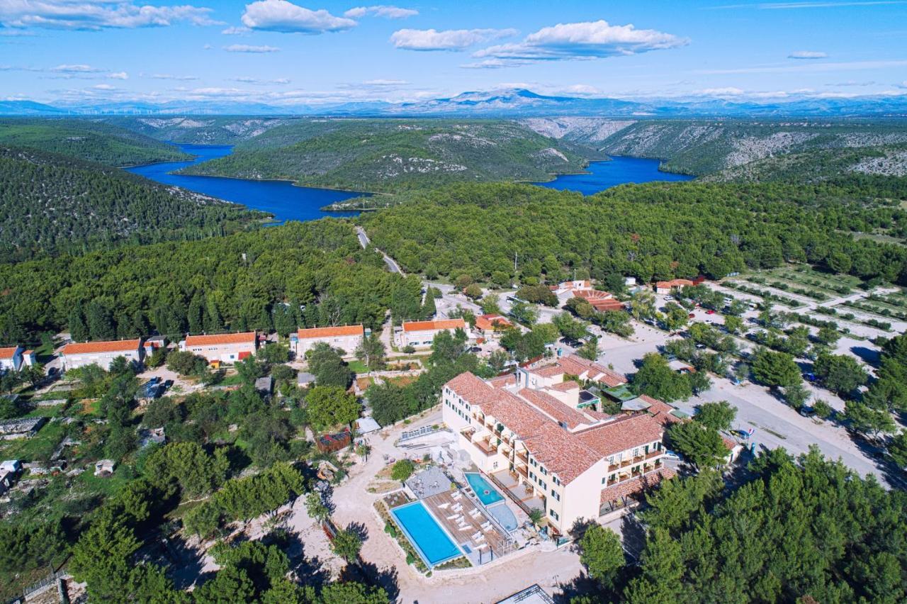 Hotel Vrata Krke Лозовац Экстерьер фото