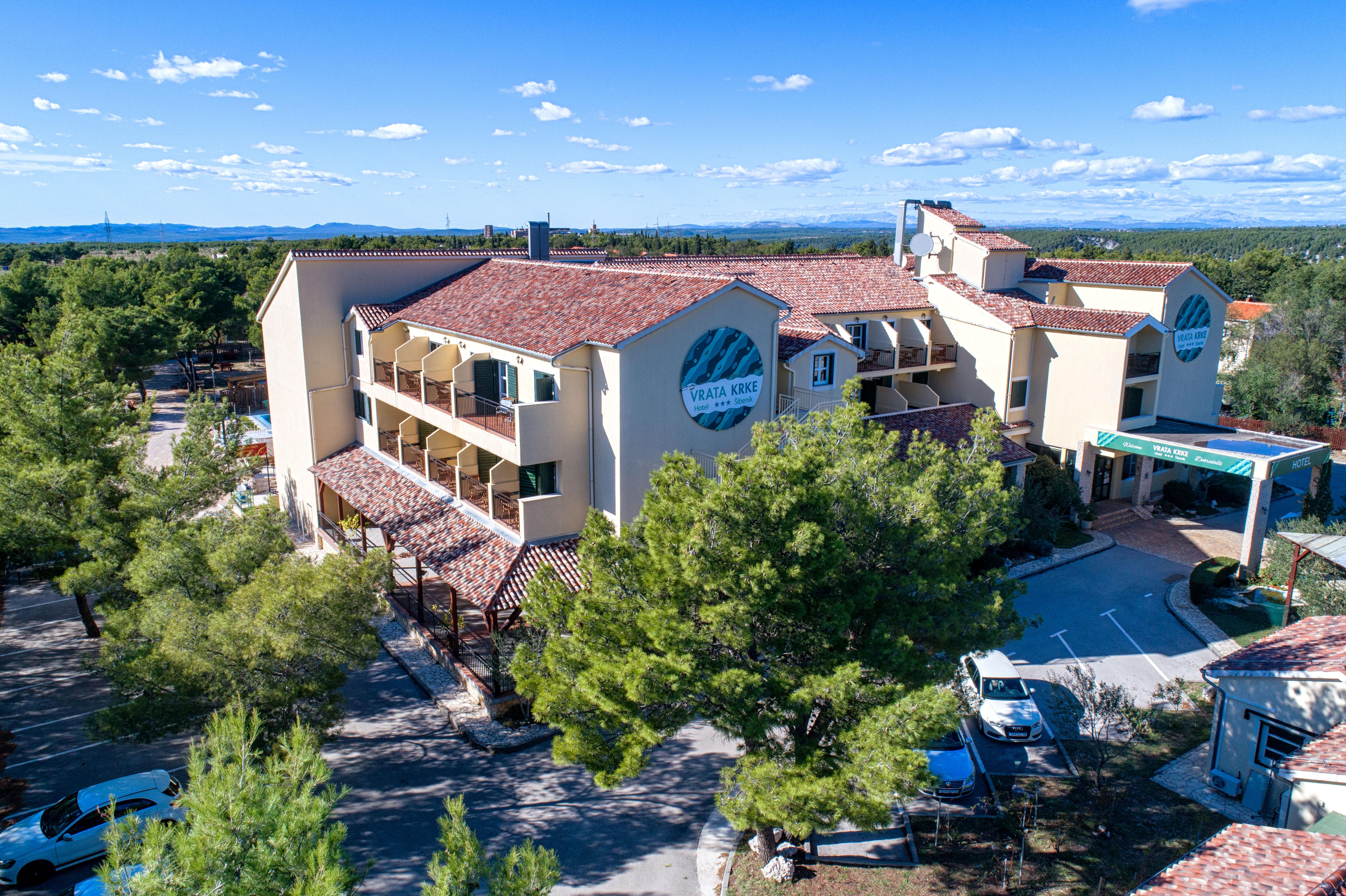 Hotel Vrata Krke Лозовац Экстерьер фото