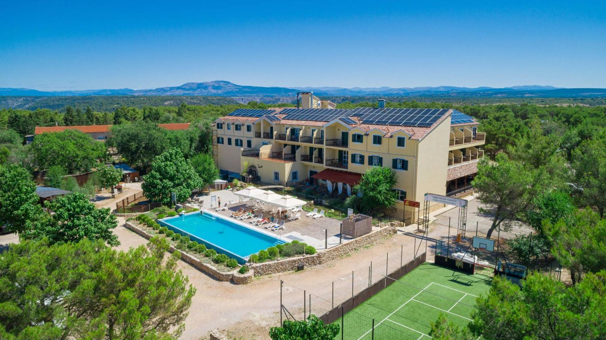 Hotel Vrata Krke Лозовац Экстерьер фото